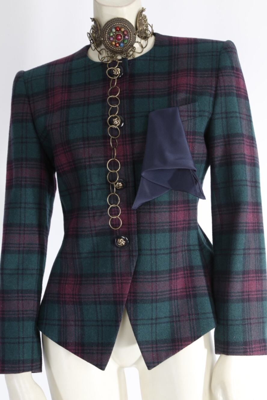 Vintage Le Suit Petite Tartan Plaid Blazer Jacket Jeweled Belt Scarf Accents 4P